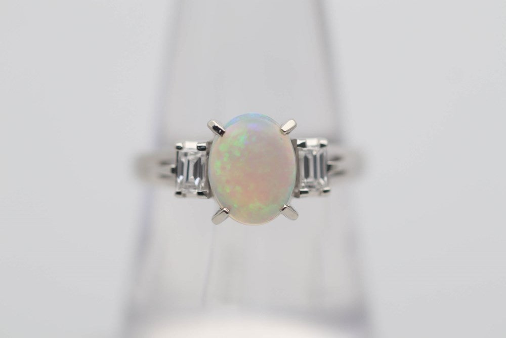 Australian Light Opal (Ct) 0.84 Platinum 900 Opal Ring with 2 Diamonds  0.318 Cts